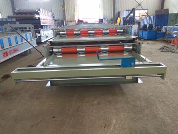 چین Ppgi رول کاشی Roll Forming Machine سنگین وظیفه 8900 * 1300 * 1500mm اندازه تامین کننده