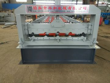 چین 4kw 380V PPGI نوع کاشی فولاد رنگارنگ سنگ پوشش داده شده فلزی سقف کاشی Roll Forming Machine تامین کننده